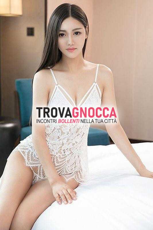 💥ogginew💋 scopri tutte novità 💋ragazza bella giovane e affascinante 💋 orientale 💥