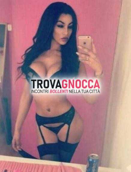 a cerea sanguineto trovate elenna bomba sexy lato b che fa sognare questa troietta ninfomane È davvero arrapante e non ha limiti. bocca velluto ogni momento sarÀ un'esperienza indimenticabile
