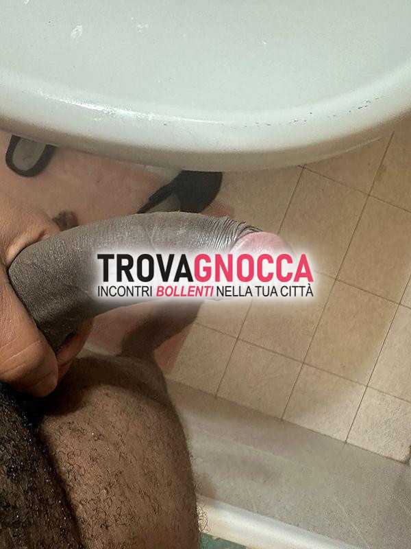 possiedo pene notevole e generoso.