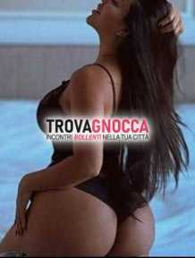 pizzo calabro 😍 diana ragazza nuova e fantastica offerte completo 69 insieme culetto coccole e preliminari fuoco goditi tutto calma foto reali al 100