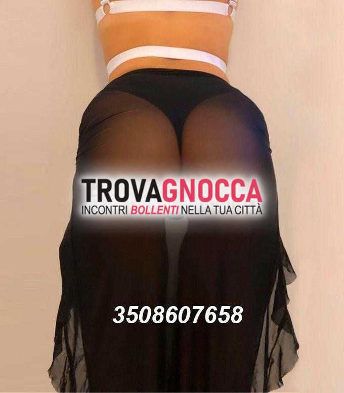 a cisanello💋 fantastica dolce ragazza 💋 immagini veramente autentiche al 100 💋