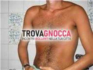 marco affascinante giovane pronto soddisfare fantasie turiste italiane e straniere