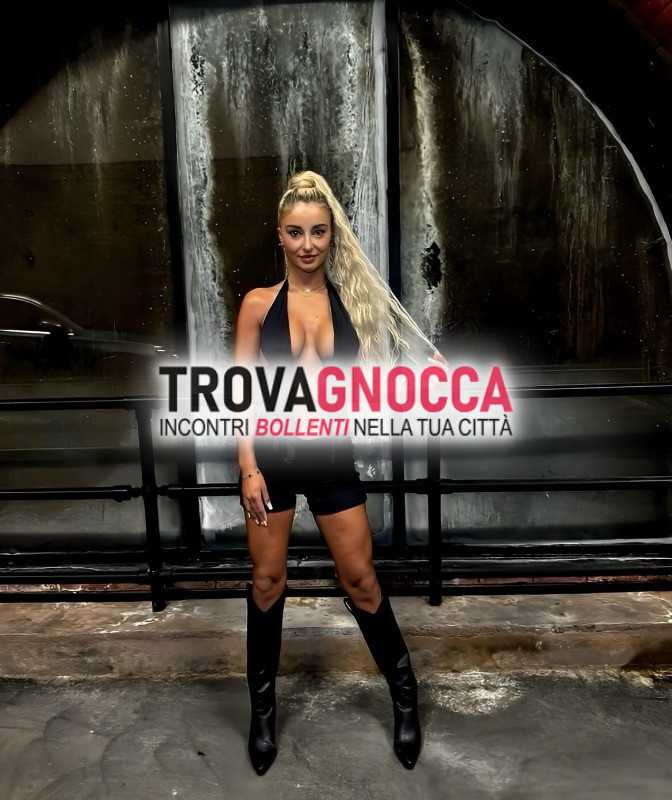 per pochi giorni 😘 ciao sono🌹sofia❤️ bellissima massaggiatrice professionale appena arrivata cittÀ ❤️ ricevo privato riservato locale molto tranquillo 😘 

non sconosciuto
