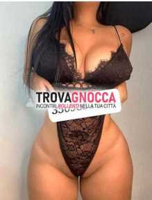 mazara vallo appena arrivata chantal 💋 ragazza zoccoletta che adore ciucciare 🍭 mia calda bocca ed essere 🍭 leccata 👅 fino bagnarmi.