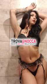 pamela transessuale foligno sorridente serata eccitante