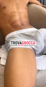 maikol cubano 23 anni e membro 22 cm è qui accendere tua notte un'irresistibile carica fuoco e passione 🔥💥