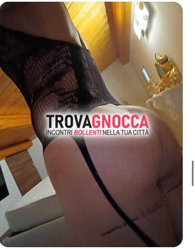 trav vogliosa cerca toro monta appassionato
