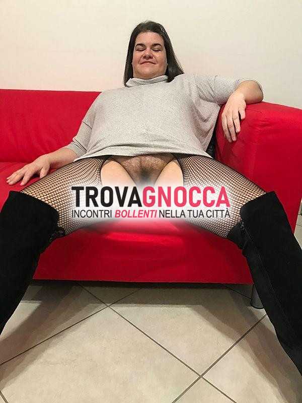 sarah milf italiana 39 anni È vera porca calore👠