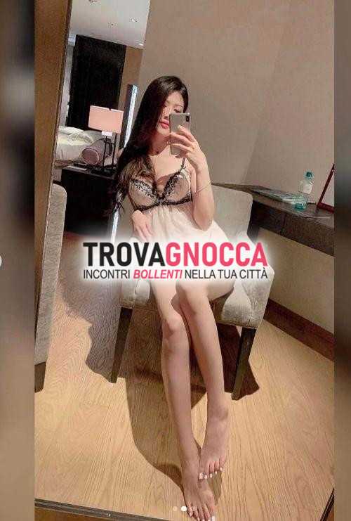 tutta nuova massaggiatrice asiatica foto autentica davvero incantevole