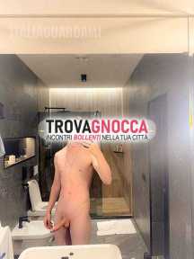 █▬█⓿▀█▀ palermo 21-22 agosto 😊 thomas studente affascinante 🇮🇹🇨🇭 18cm pure sensazioni 💦 versatile gentile e decisamente spregiudicato 🐷 foto veritiere 💎