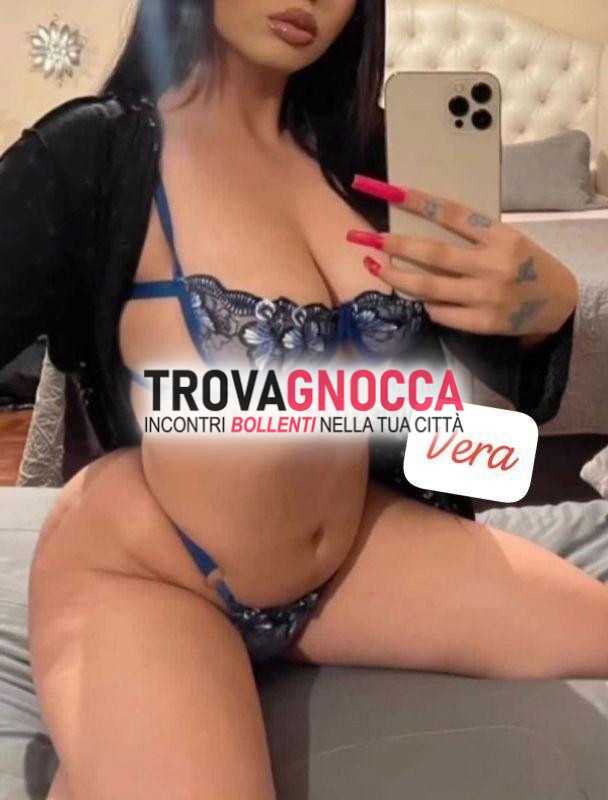 🔝il top zona new new new💥tre massaggiatrici napoletane pronte farvi vivere un'esperienza indimenticabile💣un'eruzione sensualitÀ e benessere🔥