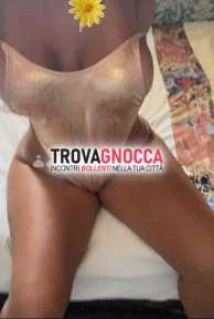 cassino appena arrivata melania napoletana ๐ฎ๐น. foto 100 reali ๐๐๐ฆ vera scoperta non chiamare c on numero privato cassino appena arrivata melania napoletana ๐ฎ๐น. foto 100 reali ๐๐๐ฆ vera scoperta non chiamare c on numero privato