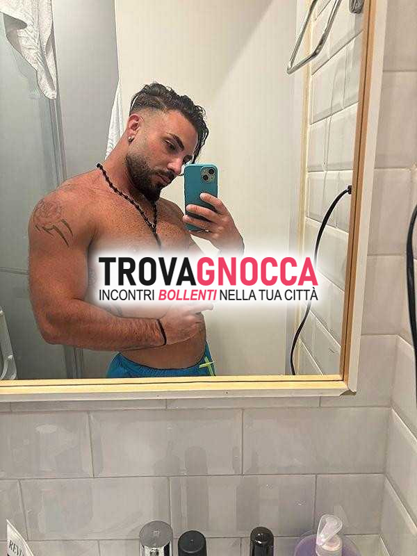 affascinante giovane italiano ti aspetta braccia aperte 😈🇮🇹🍭