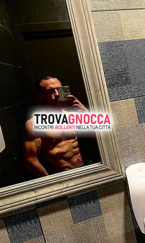 non sono un'escort non richiedo denaro sono qui semplicemente divertirti e offrirti momento relax. foto che vedi sono autentiche e mi rappresentano