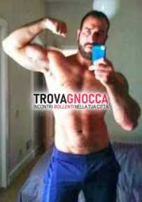 maschio italiano muscoloso alto 185 cm e palestrato💯🐽♉💪 disponibile incontri. sono uomo dotato 20 cm e 100 kg muscolo vero pronto soddisfare esigenze particolari singoli e coppie.