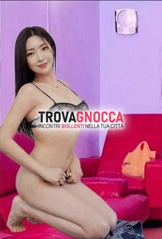 attenzione. oggi nuova ragazza orientale È qui quello che vedi È quello che troverai non te ne pentirai assolutamente