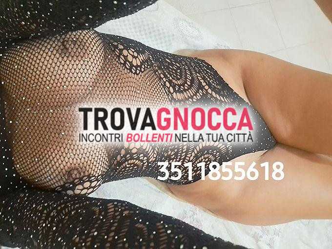 daniela .una veritiera dottoressa dei pompini e bomba passione super porcellina un'esplendida vagina calda e culotto bello🔥