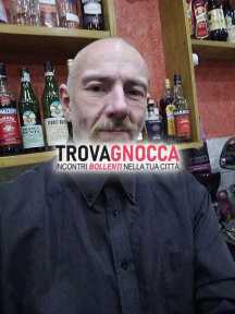 etero single cerca solo donne incontri
