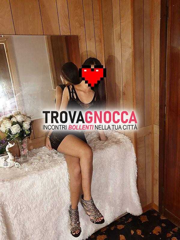 elena thai è nuovo varese 🥰 disponibile lunedì sabato ☎️ ore apertura 930 - 2300.