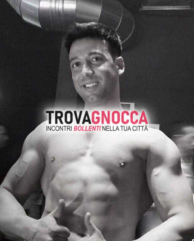 attivo xxl sud italia compagnia amico superdotato sempre molto riservato e discreto. foto viso disponibili whatsapp