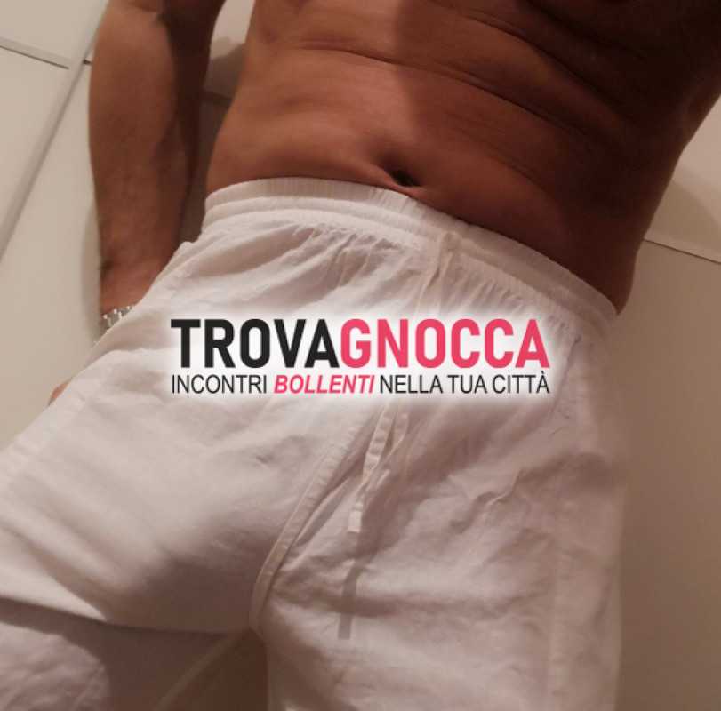 massaggiatore lei esperto tantra yoni piacevole relax femminile.