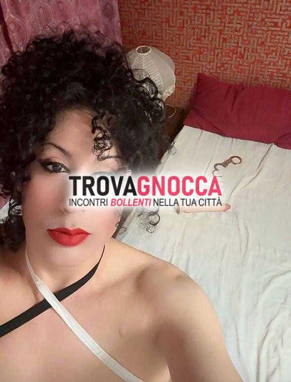 appena arrivata centro ad arezzo