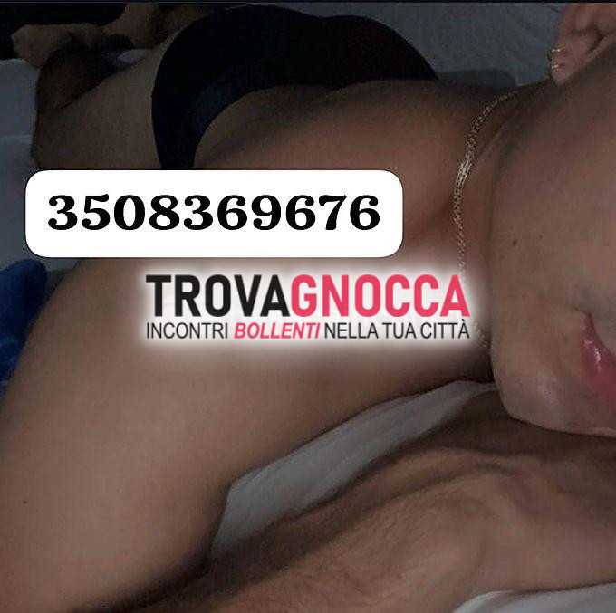sebastian sono brescia sono sia passivo che attivo e mio membro 20 cm è pronto regalarti piaceri intensi. 🎁👑