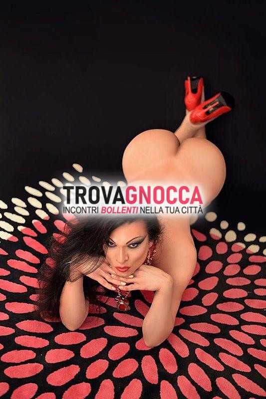 solo brevissimi momenti via varesina tx priscilla e' versatile attiva e passiva divertimento assicurato meno parole piu' azione 🫦🔥✨🐷