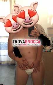coppia videochiamata coppia videochiamata