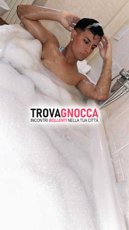 🔥prendete appunti🔥🔥🍆un uomo ben dotato pronto soddisfare tutte vostre fantasie🍆