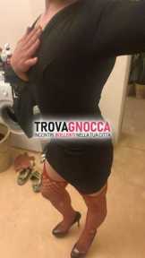 trav ospita chi si vuole svuotare al volo o relax qualche rosa trav ospita chi si vuole svuotare al volo o relax qualche rosa