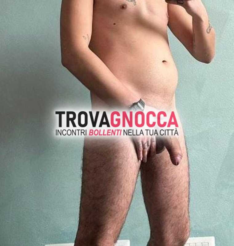 🇮🇹 ragazzo italiano 25enne ospitale ora 🇮🇹