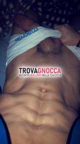💥ragazzo marocchino vero ativoòooooo e dominante se vuoi giocare 3 posso chiamare mio amico che abita 15 minuti me sol