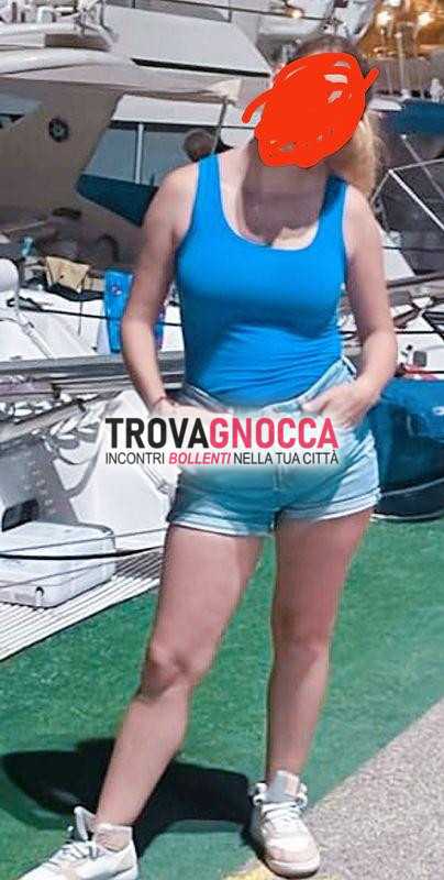 ciao tutti sono valentina e ho 30 anni. È mia prima volta zona e non sono professionista ma sono molto perversa e aperta. raggiungo solo miei compagni momenti indimenticabili