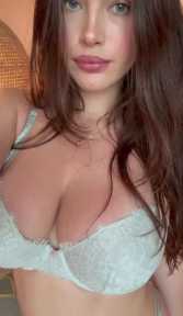 brescia.bella pompinara natural piccante peperoncino 🌶️ 🌋vulcanica 😈sensuale e provocatrice. corpo caldo e sexy