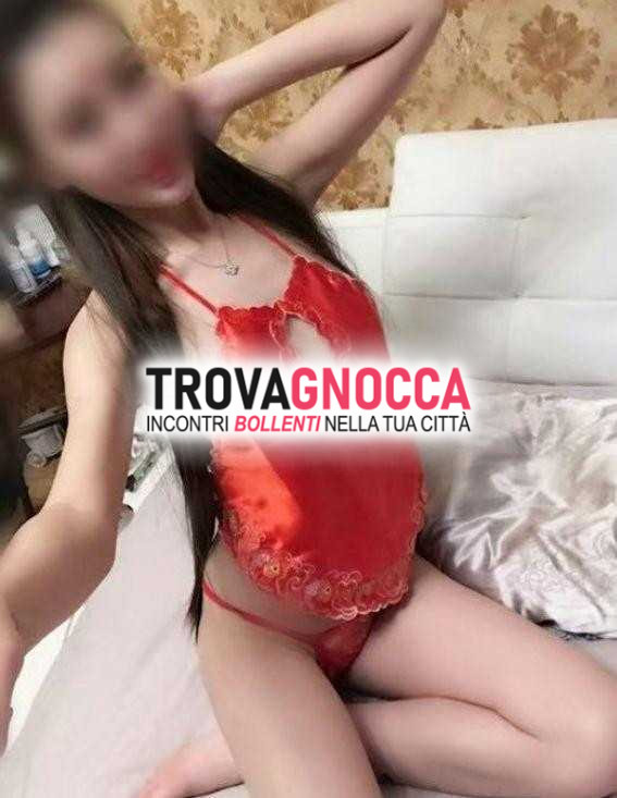 oggi nuova arrivata giovane e bellissima modella orientale corpo perfetto sexy e naturale dolce far perdere testa