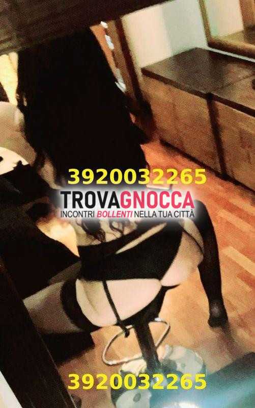 non sono roma ma provincia velletri valmontone colleferro cori artena lariano e segni martina ❤️ ▒░ milf italiana ░▒ È un'ottima novità martina è davvero sexy…