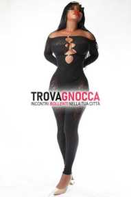 new entry - bella giovane massaggiatrice dolcissima latina sexy. solo massaggi non deboli cuore foto 100 reali new entry - bella giovane massaggiatrice dolcissima latina sexy. solo massaggi non deboli cuore foto 100 reali