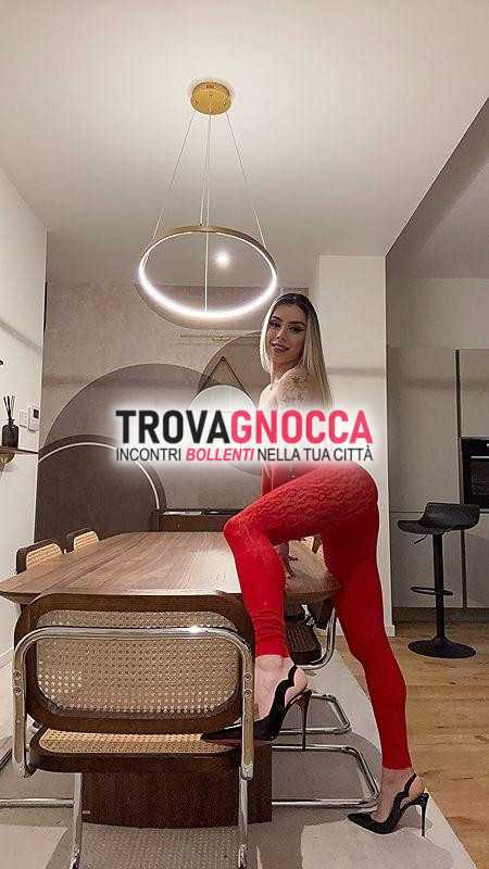 transex bella bionda attiva e passiva pronta soddisfare tutte tue fantasie nella zona centrale sono estremamente sensuale e facciamo tutto rendere ognuno dei momenti unici e indimenticabili