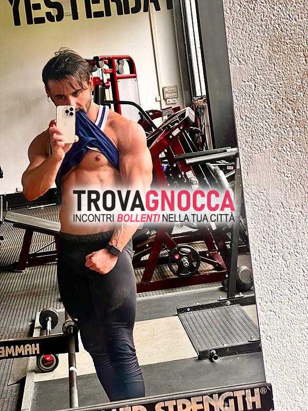 🔥🔴solo tempo limitato spezia giovane e affascinante italiano pronto soddisfare tue fantasie foto 100 autentiche🔴🔥.