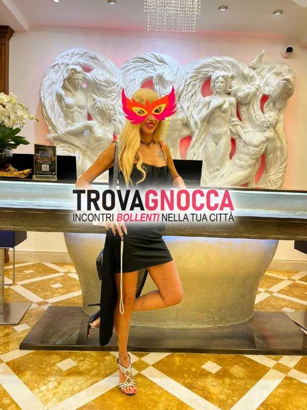 mistress sexy star barbie blondie👱‍♀️ italiana🇮🇹