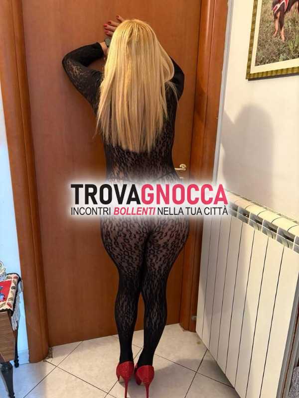 giulia splendida troiona colombiana supereccitante x tuoi momenti relax e trasgressione. cassino vivremo emozioni indimenticabili. 