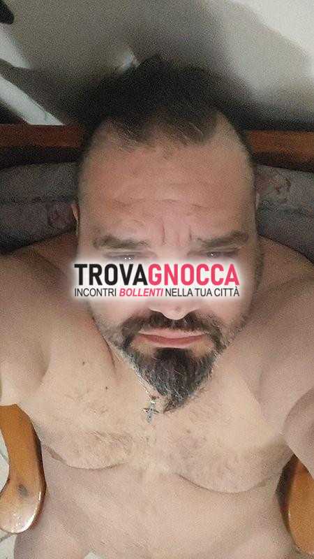 ospito o raggiungo donna niente mercenari solo momenti intimi e piacevoli.