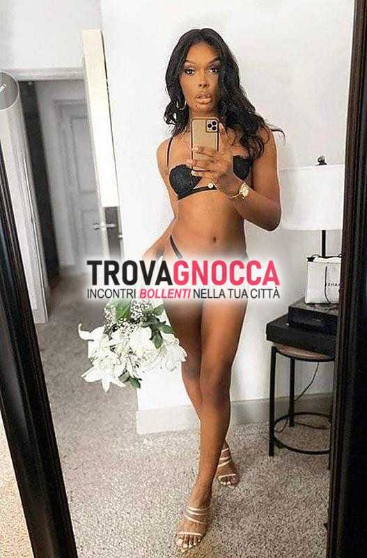 chanel transessuale🔝🥳 È qui deliziosa latina 💞 attiva e passiva 🫦🔥 molto passionale🍑 preparatevi un'esperienza gola profonda che non dimenticherete