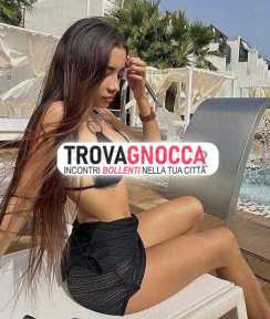 appena arrivata questa bellissima massaggiatrice è strafigona e dolce miele oltre essere calda fuoco. incredibilmente sexy sono unica nel mio genere. appena arrivata questa bellissima massaggiatrice è strafigona e dolce miele oltre essere calda fuoco. incredibilmente sexy sono unica nel mio genere.