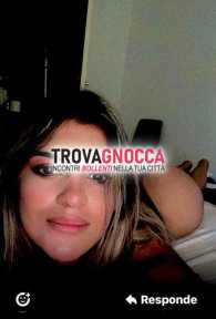 affascinante colombiana è arrivata bologna scoprire momenti pura passione