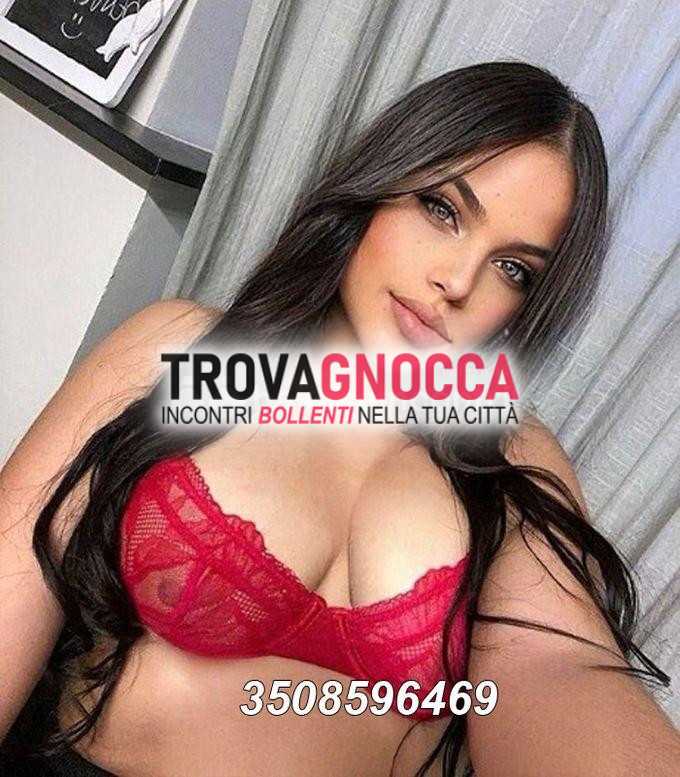 chantal italiana terracina🌸🌸 💯 reale super completa e bellissima💖. corpo sogno e bocca golosa che ti lascerà senza parole pompe irresistibili