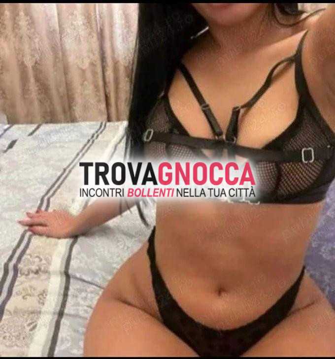 ella❤️🥰appena arrivata🥰❤️ti raggiungo anche albergo❤️🥰