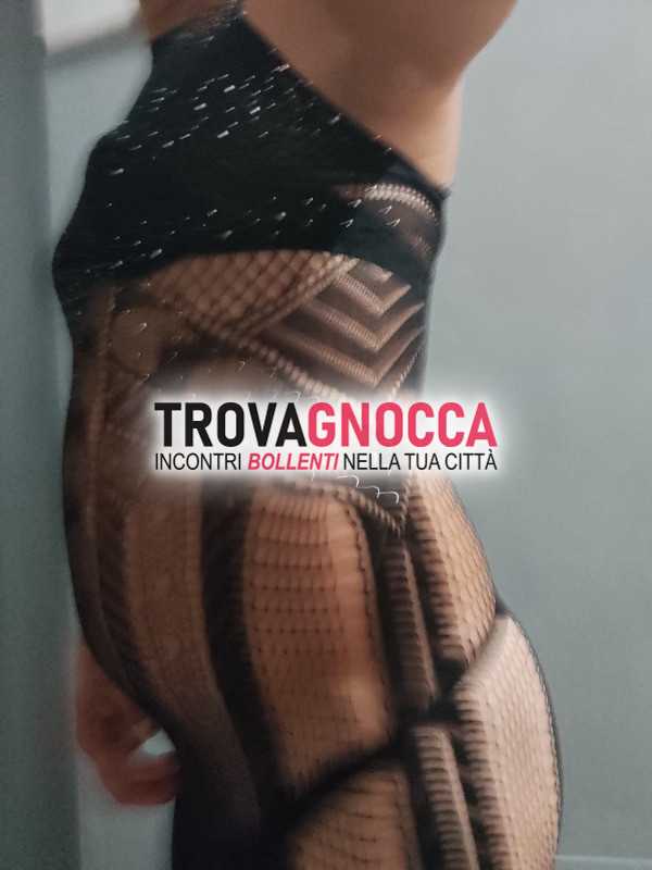 travesta vogliosa e ospitale non mercenaria. svuota bei cazzoni italiani e stranieri vogliosi godere.
