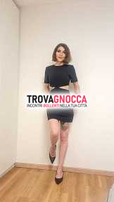 rosanna italiana foto vere 100 È bella morettina caldissima sexy e vogliosa pronta soddisfare tutte tue fantasie